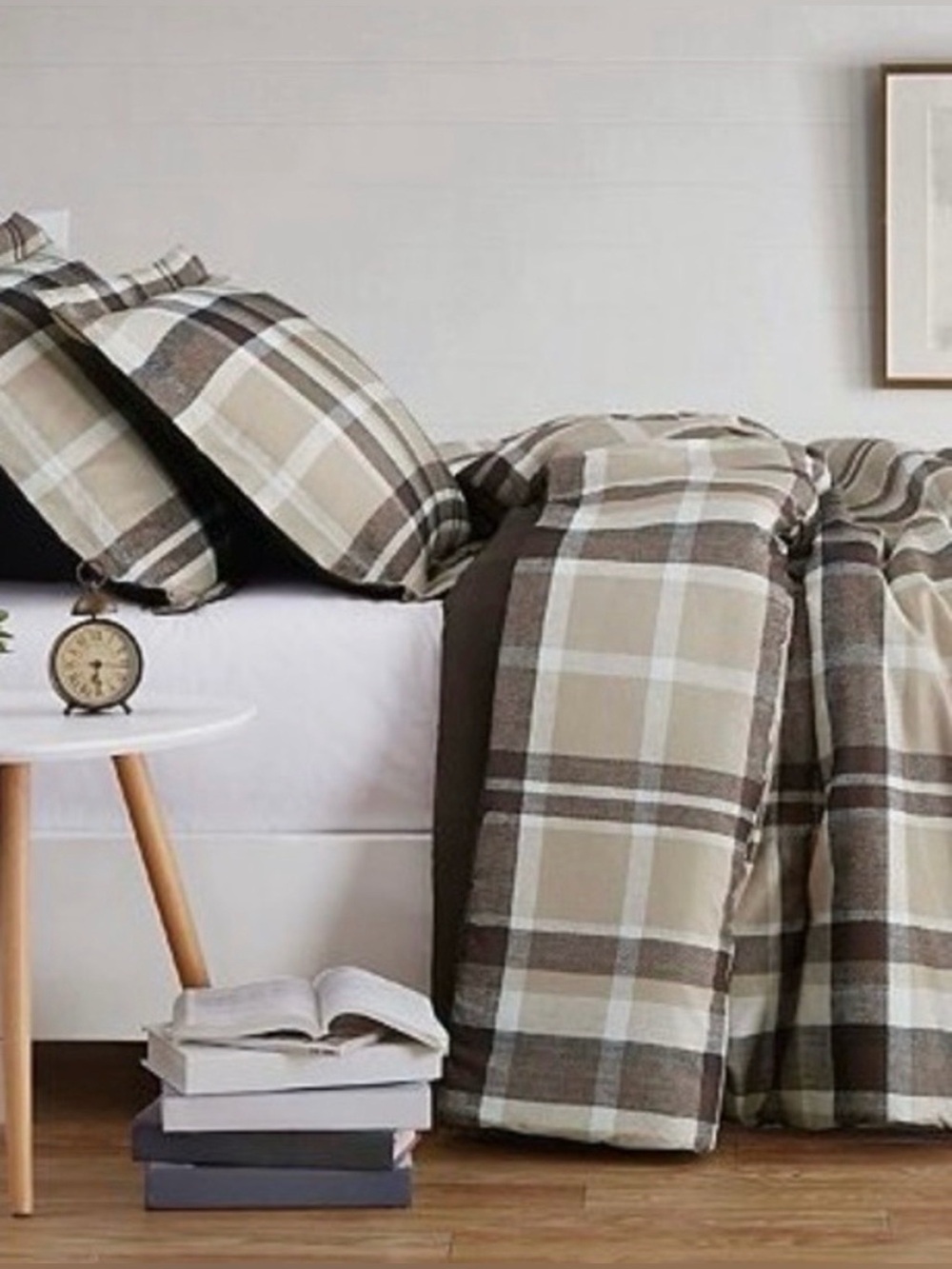 Truly Soft Twin Multi Stripe
Comforter and Sham Set Unopened
Original Packaging - Picture 2 of 7